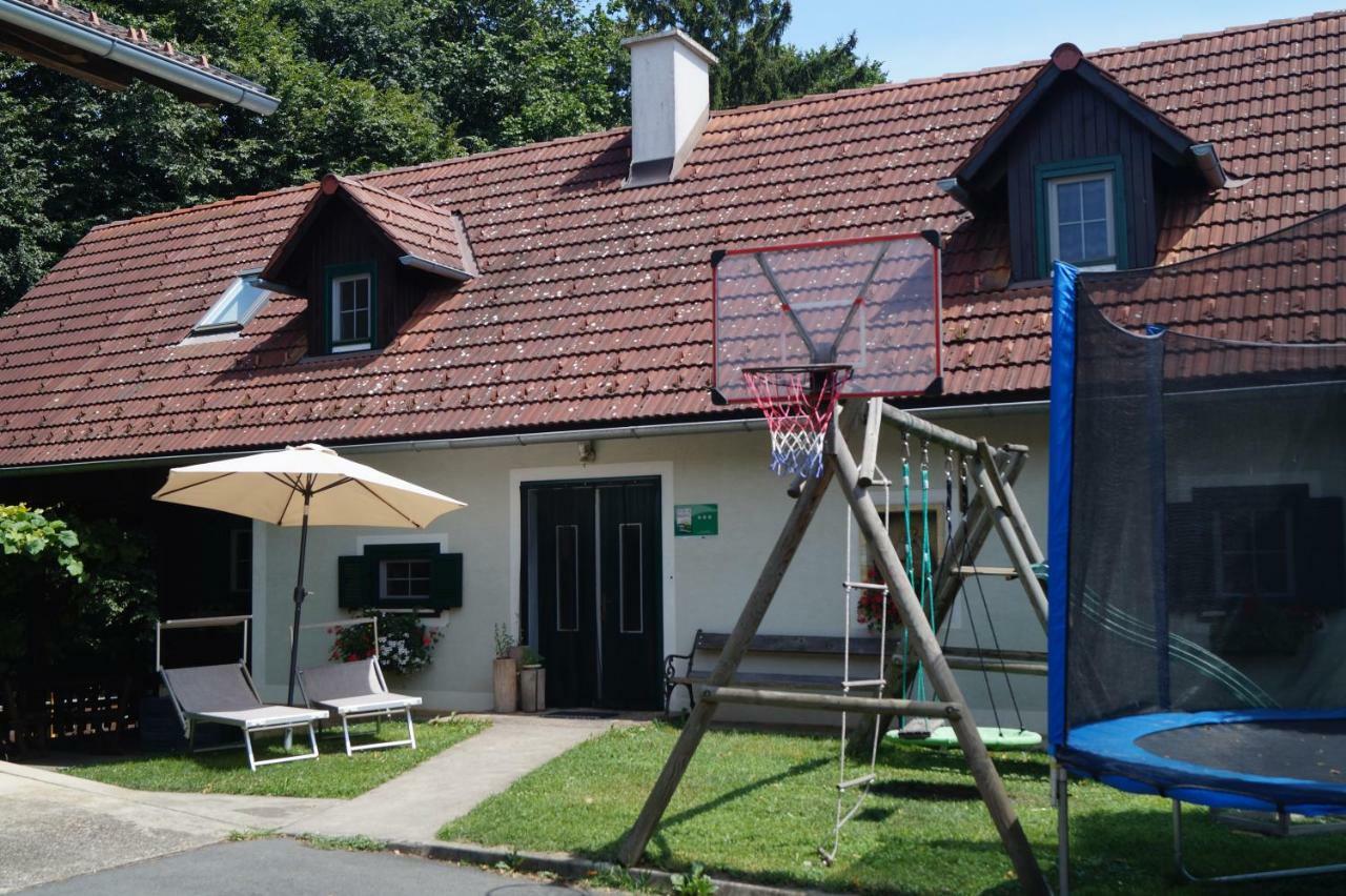 Вилла Ferienhaus Schonmaier Gnas Экстерьер фото